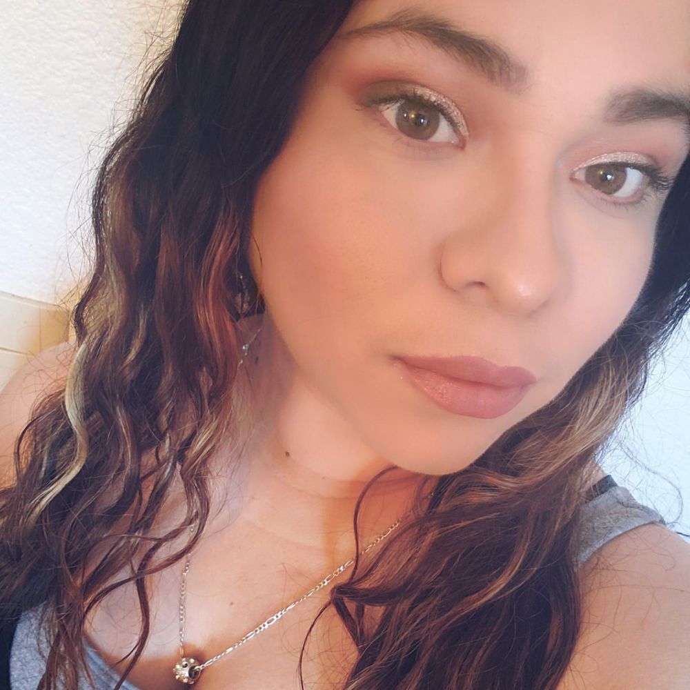 Meet your Posher, Athenia